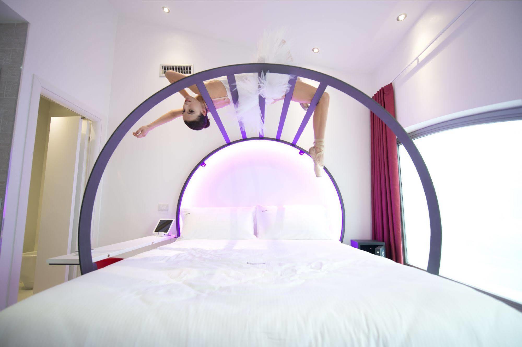 Irooms Forum & Colosseum Rom